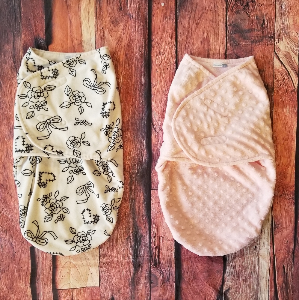 2 Vitamins Baby swaddle sacks